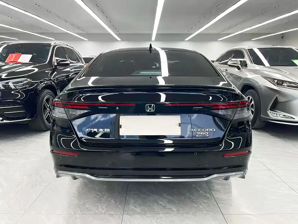 Accord 260 TURBO Outstanding