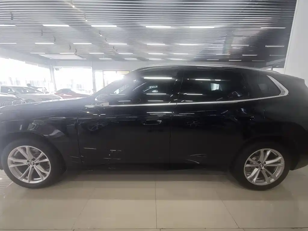 BMW X3 xDrive25 L Luxury Package