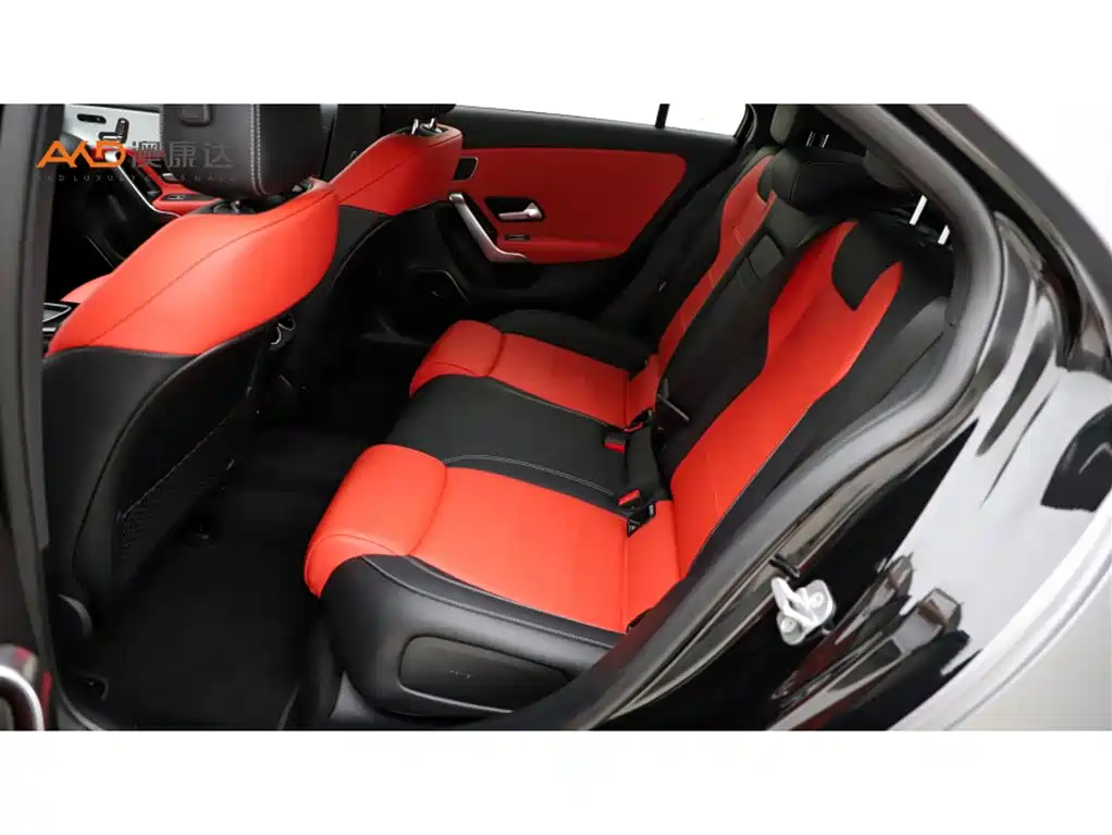 Mercedes-Benz A-Class AMG 奔驰A35 L/2.0 T/25款/AMG 4 MATIC