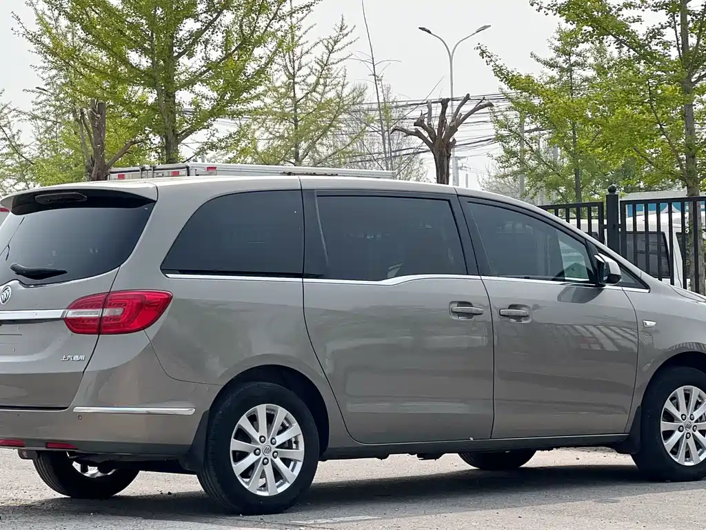 Buick GL8 25 S Comfort CN-V