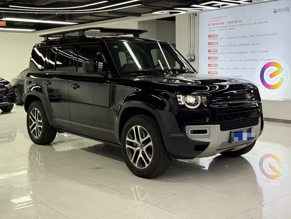 Land Rover Defender 110 3.0 T P400 Dark Special Edition