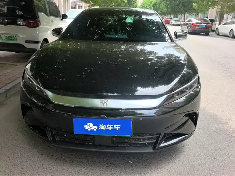 BYD Han DM-i Smart Drive 125 KM Elite