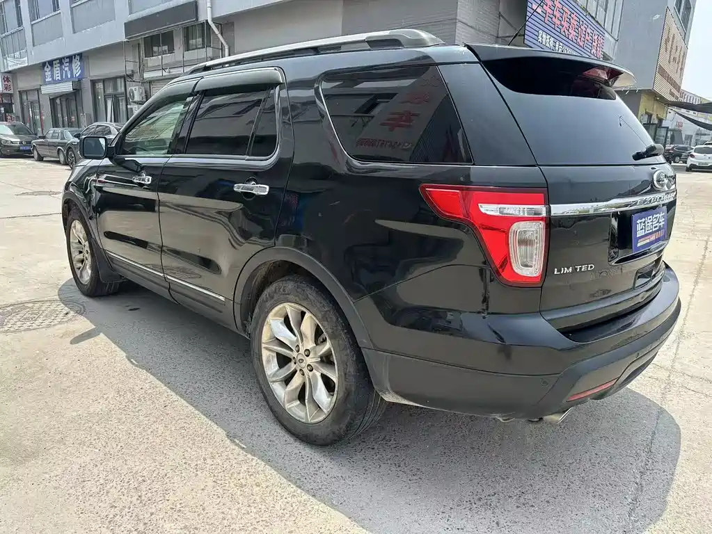 Explorer (Import) 3.5 L Premium