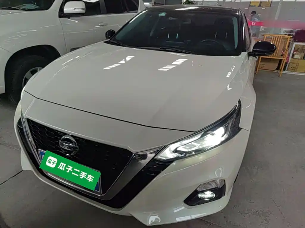 Teana 2.0 L XL Comfort