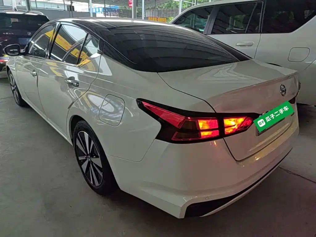 Teana 2.0 L XL Comfort
