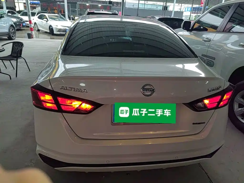 Teana 2.0 L XL Comfort
