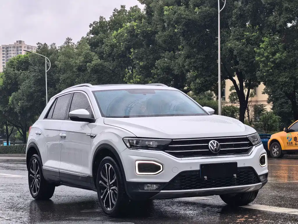T-ROC 280 TSI DSG 2 WD Comfort Enjoyment PLUS