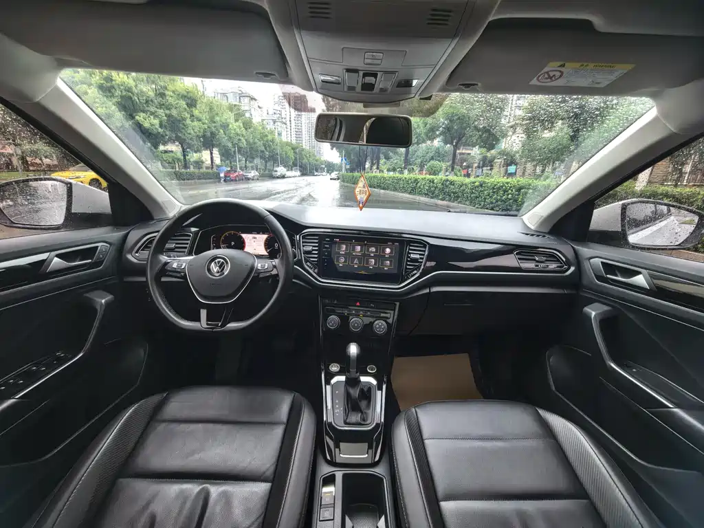 T-ROC 280 TSI DSG 2 WD Comfort Enjoyment PLUS