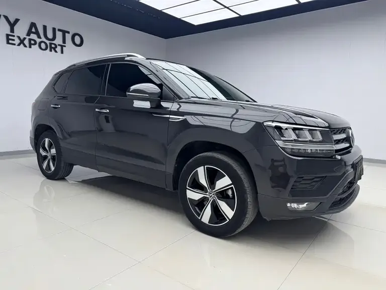 Volkswagen Tharu 280 TSI 2 WD Comfort