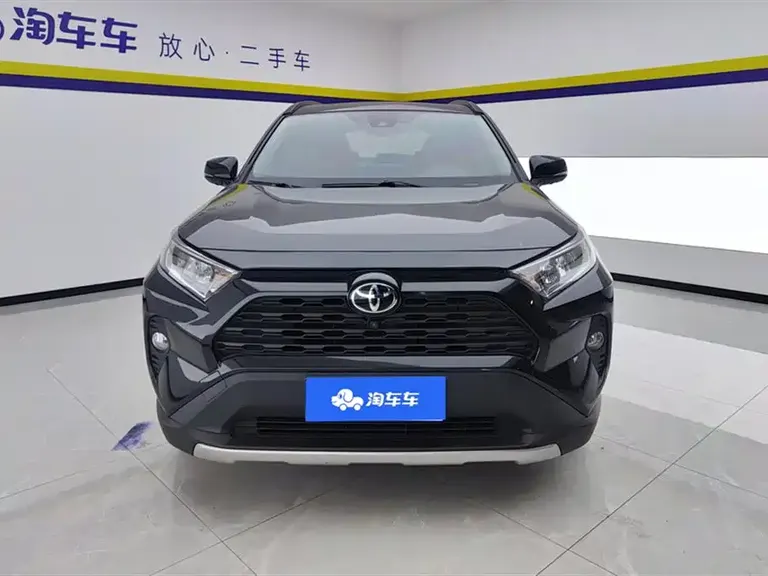 Toyota RAV4 2.0 L CVT 2 WD Style PLUS