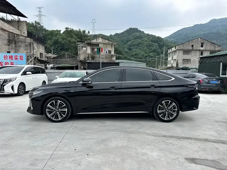 Chery Arrizo 8 1.6 T DCT Smart