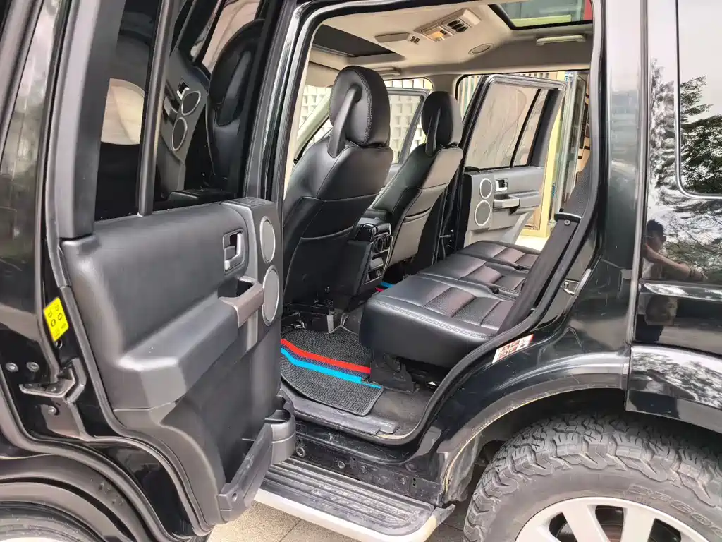 Discovery 4.0 SC V6 HSE