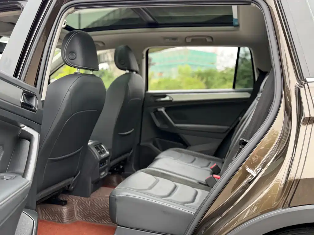 Tiguan L 330 TSI Auto 2 WD Smart Motion Luxury CN-VI