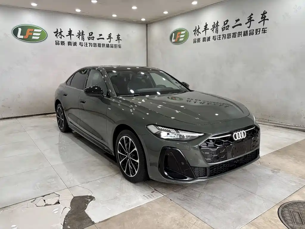 Audi A5 L 2.0 T Sport Plus