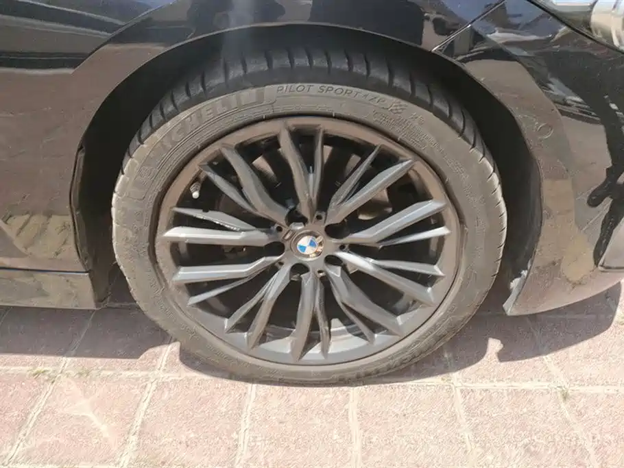 BMW 3 Series 325 Li M Sport Night Package