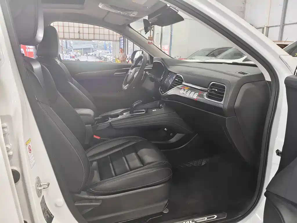Haval F7 1.5 T 2 WD i