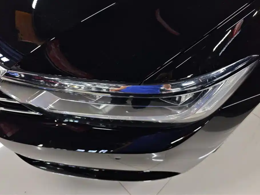 Magotan 330 TSI DSG Leading