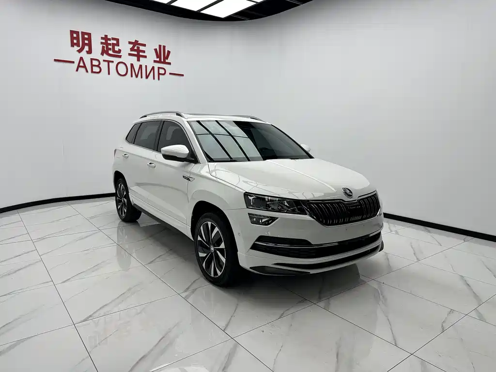Karoq TSI280 Luxury Enjoyment