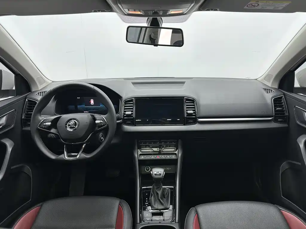 Karoq TSI280 Luxury Enjoyment