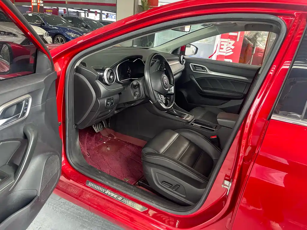 MG6 20 T Auto Luxury Connected CN-VI