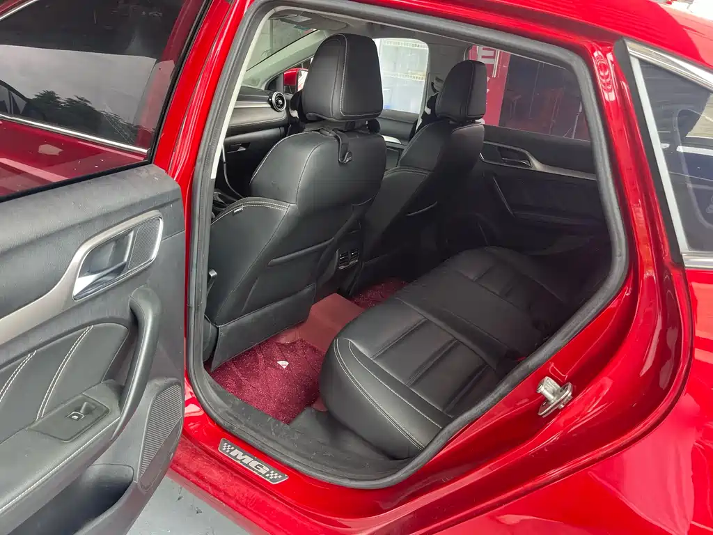 MG6 20 T Auto Luxury Connected CN-VI