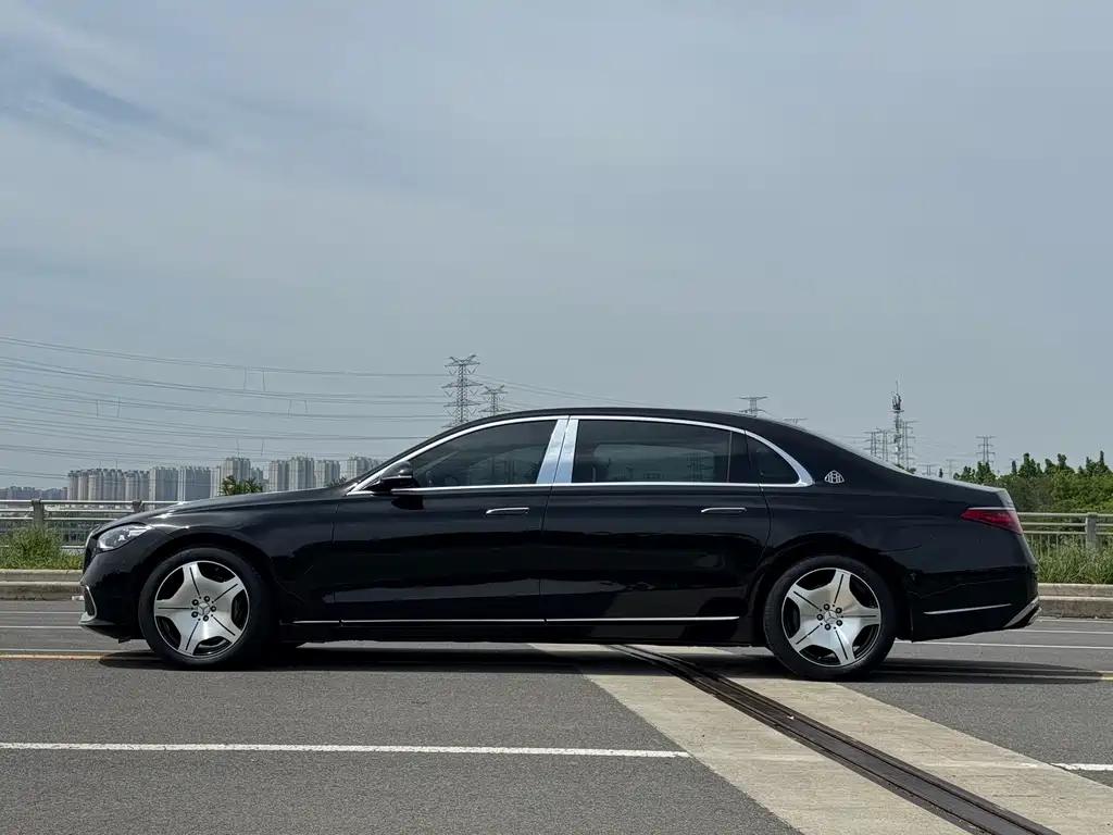 Maybach S-Class S 480 4 MATIC