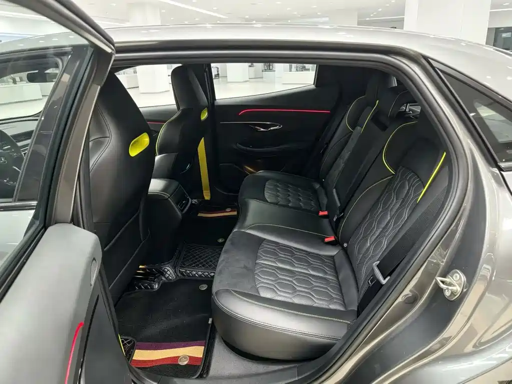 Changan UNI-T 1.5 T Sport Distinguished