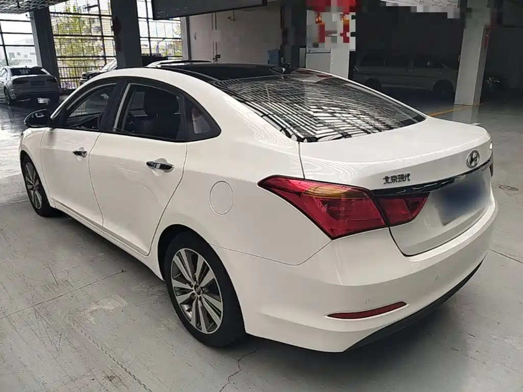 Mistra 1.8 L Auto Intelligent GLS