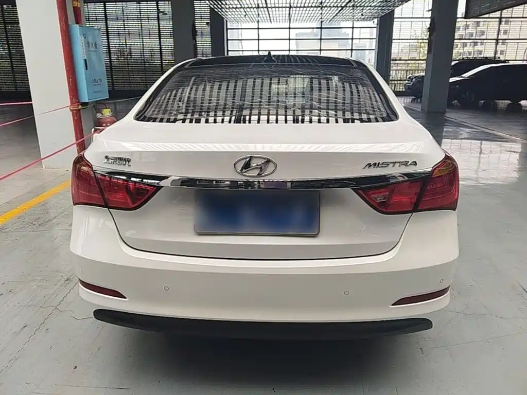Mistra 1.8 L Auto Intelligent GLS