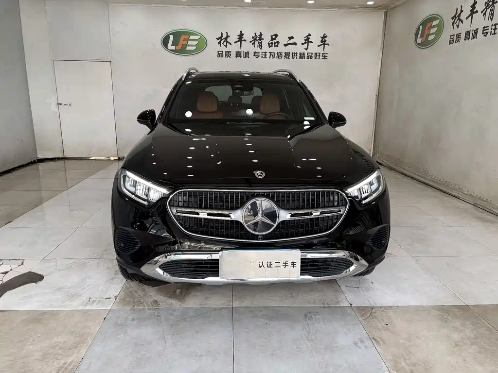 Mercedes-Benz GLC GLC 260 L 4 MATIC Dynamic 5-seat