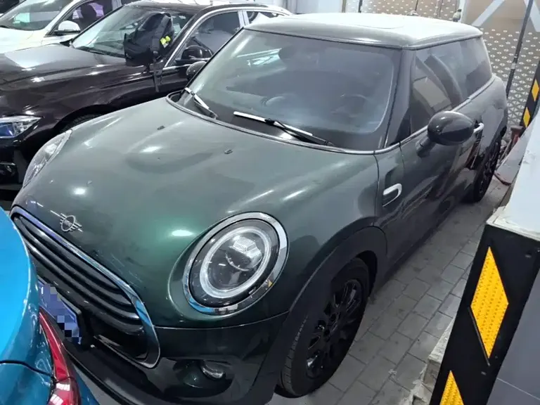 MINI 1.5 T COOPER Classic