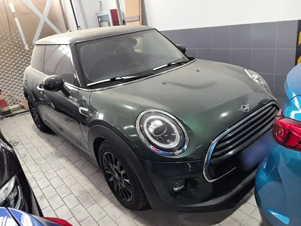 MINI 1.5 T COOPER Classic