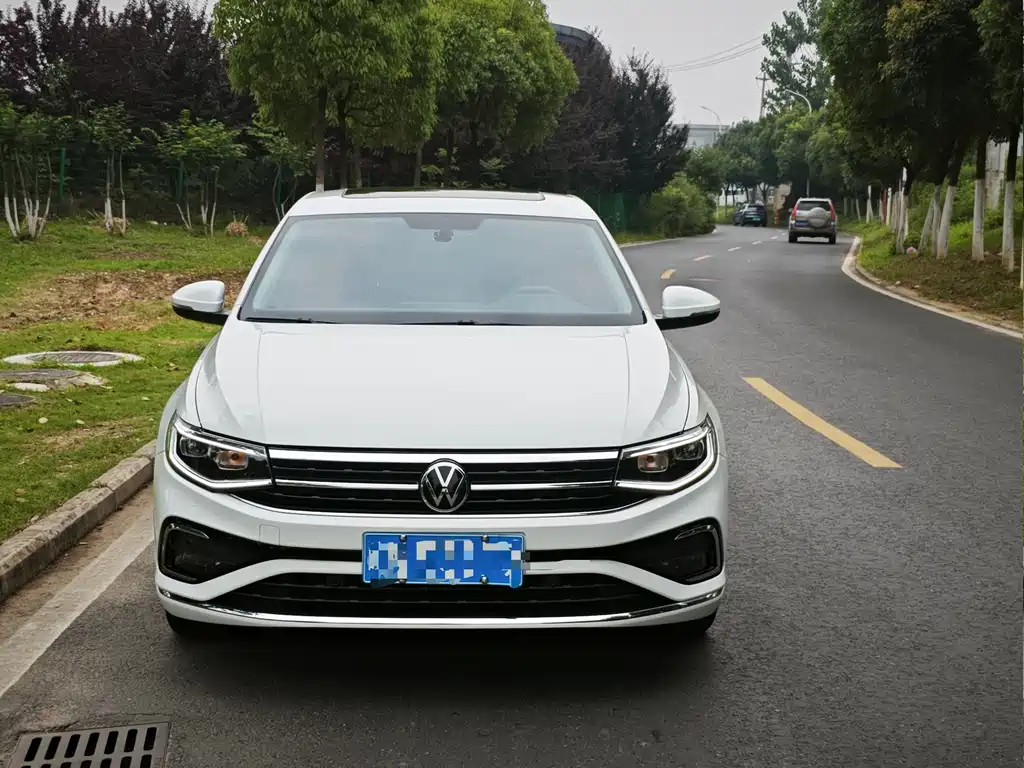 Bora 200 TSI DSG Joy Travel