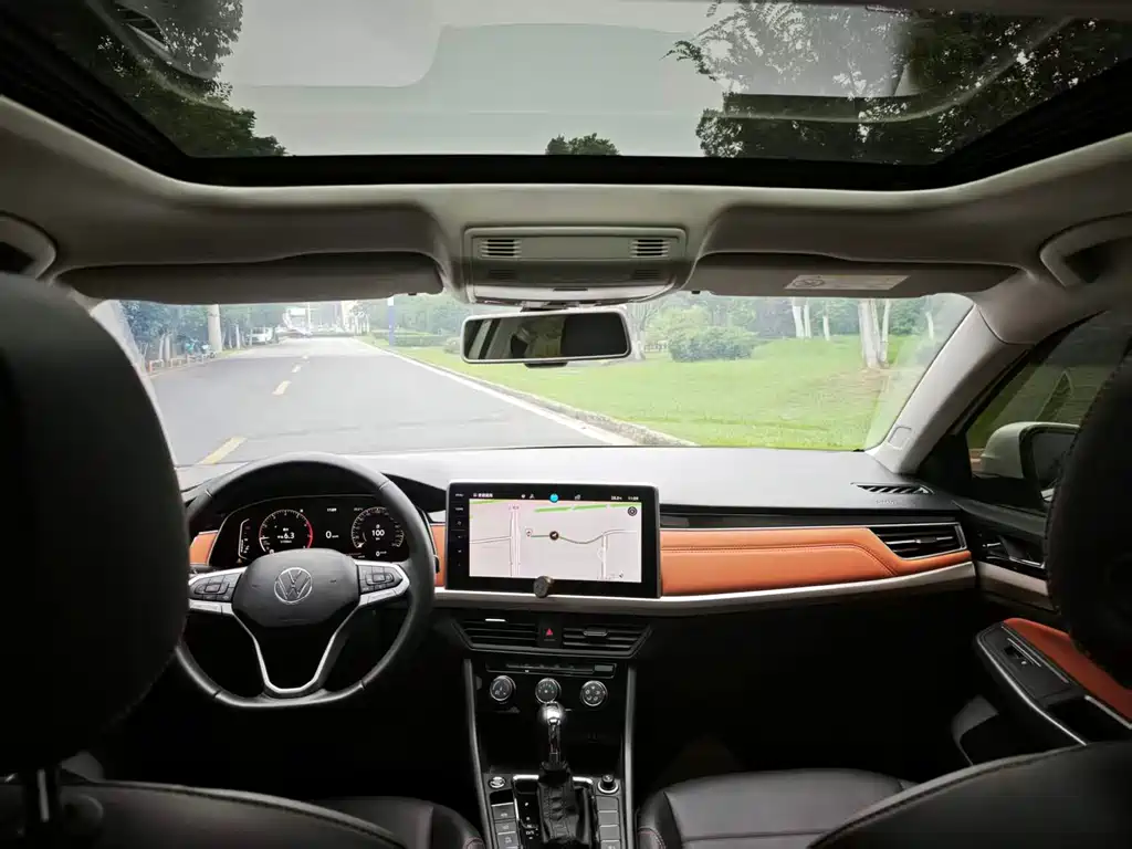 Bora 200 TSI DSG Joy Travel