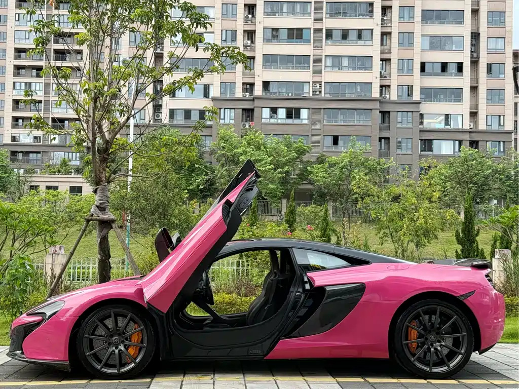McLaren 12 C 迈凯伦12 C 2013款 3.8 T COUPE 50周年纪念版
