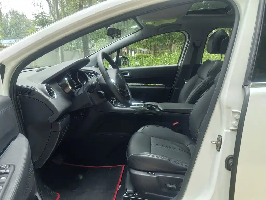Peugeot 3008 2.0 L Auto Trendy