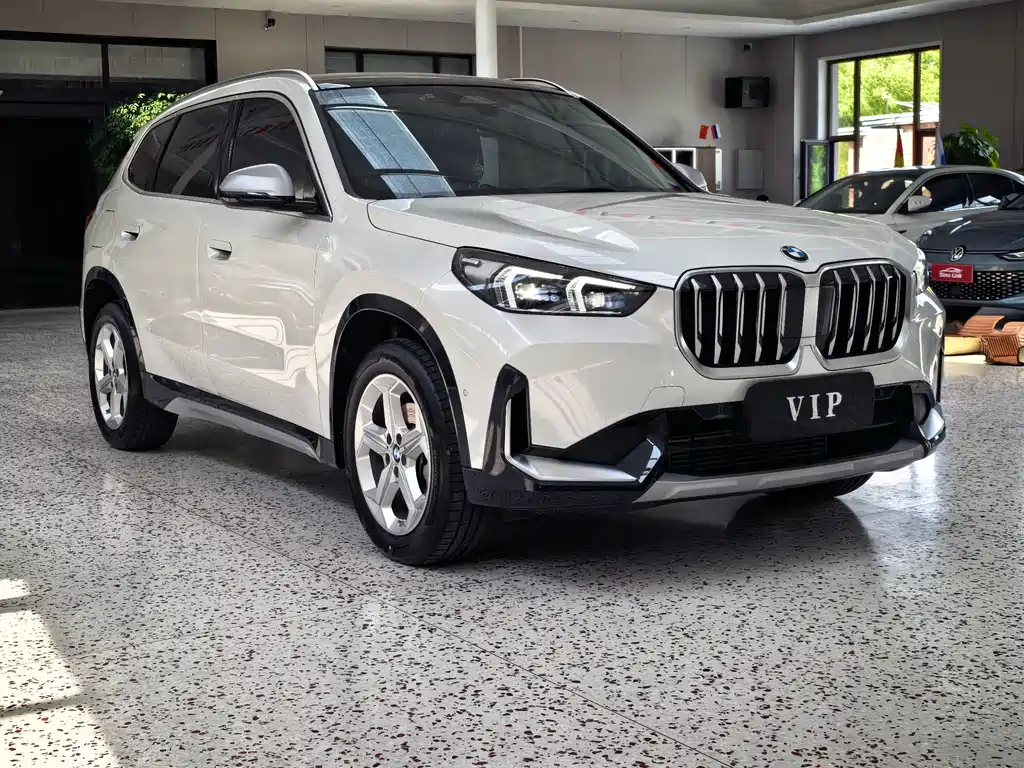 BMW X1 sDrive20 Li X Design Package