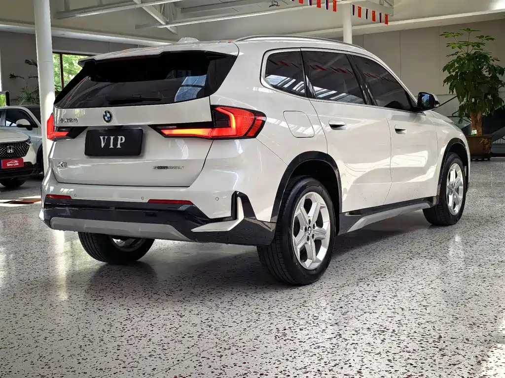 BMW X1 sDrive20 Li X Design Package