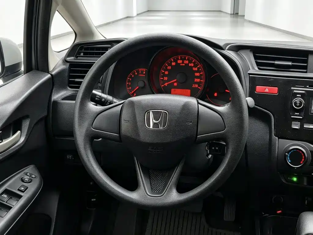 Fit 1.5 L LX CVT Comfort