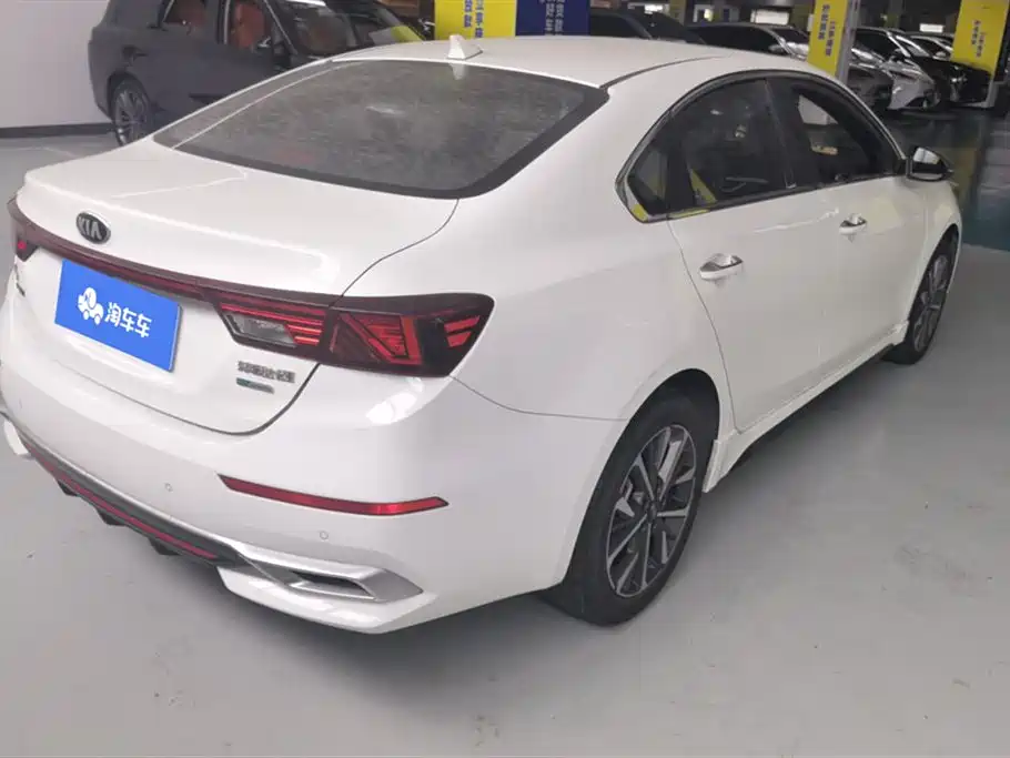 Kia K3 起亚K3 2020款 1.4 T DCT 智享运动版
