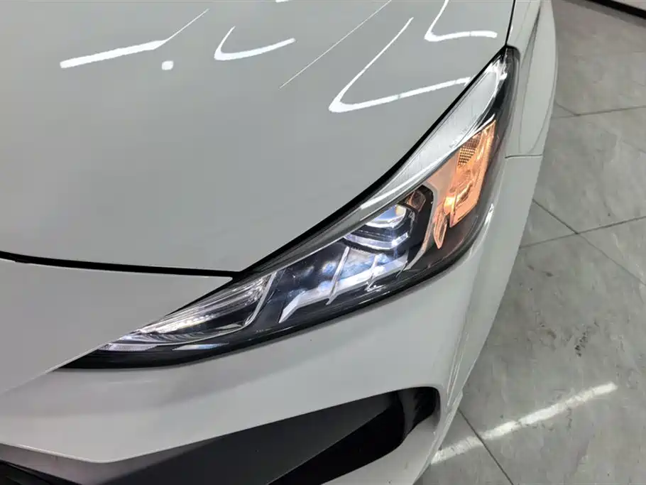 MG5 180 DVVT Manual Style