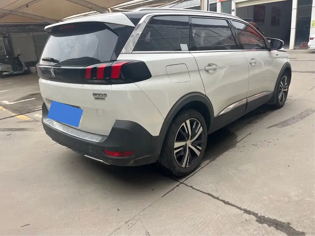 Peugeot 5008 380 THP 7-seat Elite