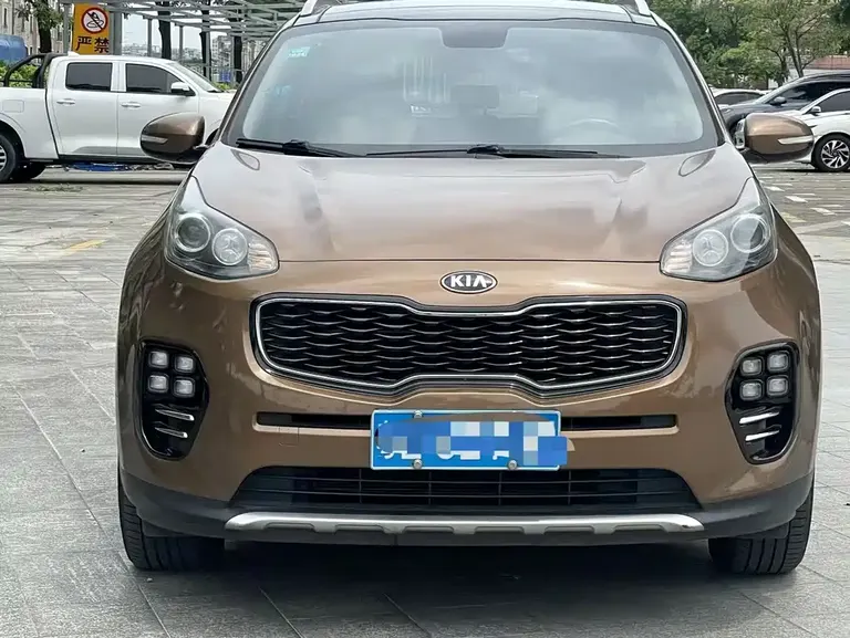 Kia KX5 起亚KX5 2016款 2.0 L 自动两驱Premium