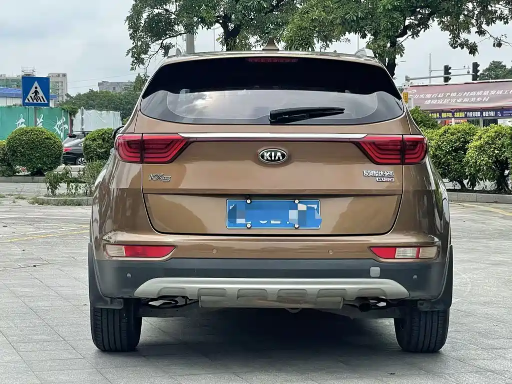 Kia KX5 起亚KX5 2016款 2.0 L 自动两驱Premium