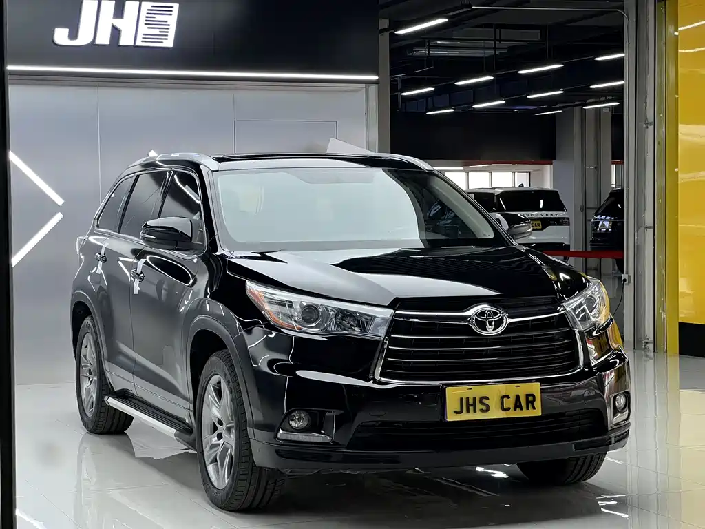 Highlander 2.0 T 4 WD Luxury 7-seat