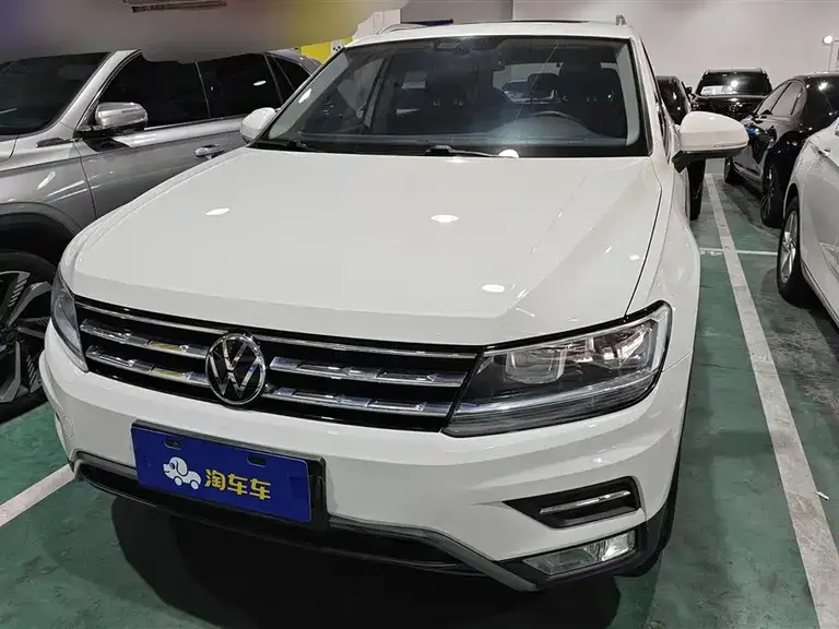 Volkswagen Tiguan L 380 TSI Auto 4 WD Smart Motion Luxury 7-seat CN-VI