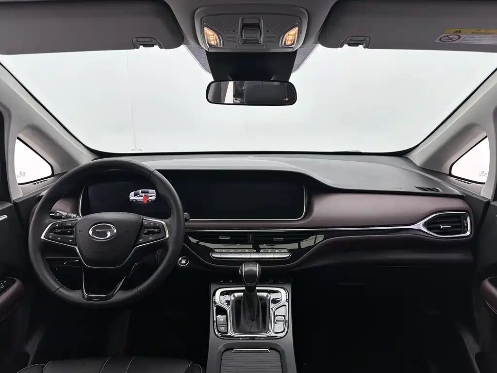 GAC Trumpchi M6 PRO 270 T DCT Luxury