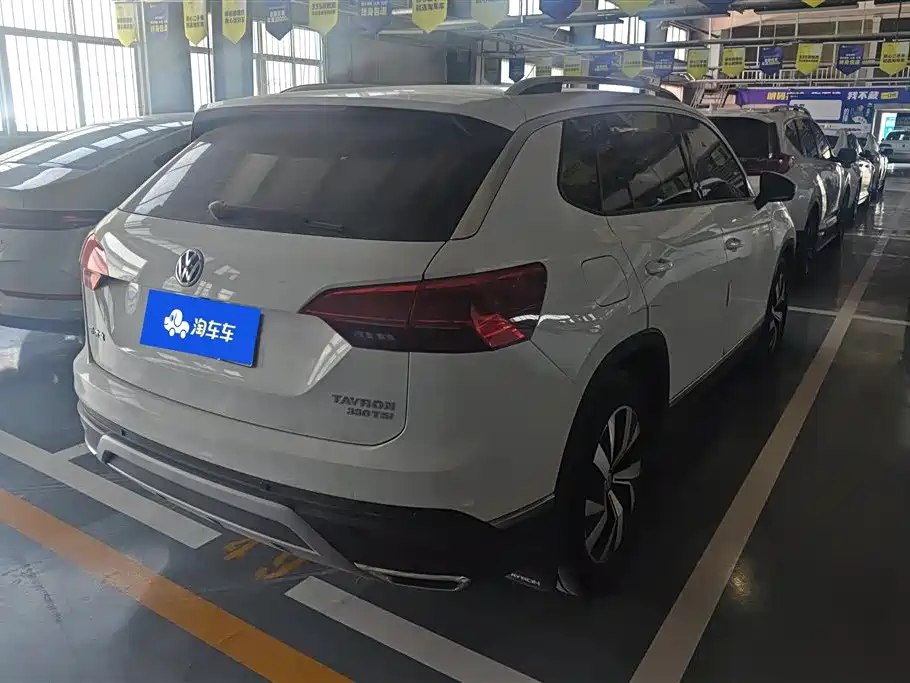 Tayron 330 TSI 2 WD Luxury CN-VI