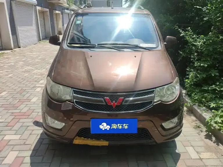 Wuling Hongguang 1.5 L Facelift S Comfort