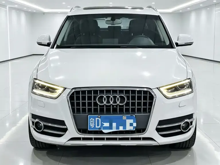 Audi Q3 35 TFSI quattro Tech